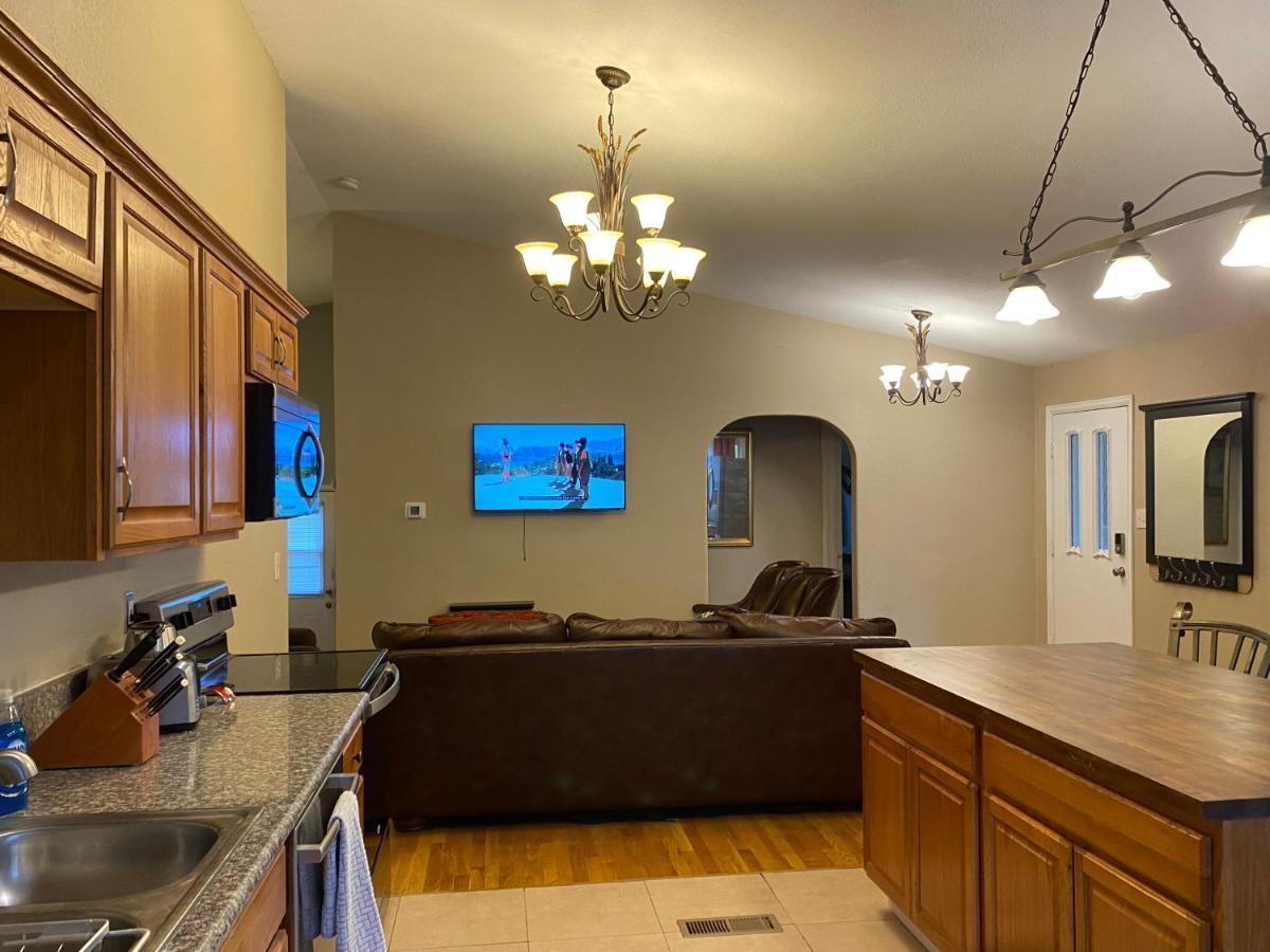 Westside Large Home Colorado Springs Zewnętrze zdjęcie